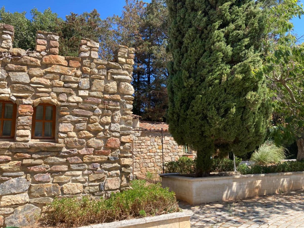 Gite Encore Un Soir Hyères Exterior foto